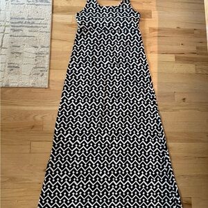 GAP Black and White Patterned Maxi Dress